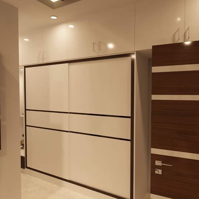 Sliding Wardrobe with Wooden Door